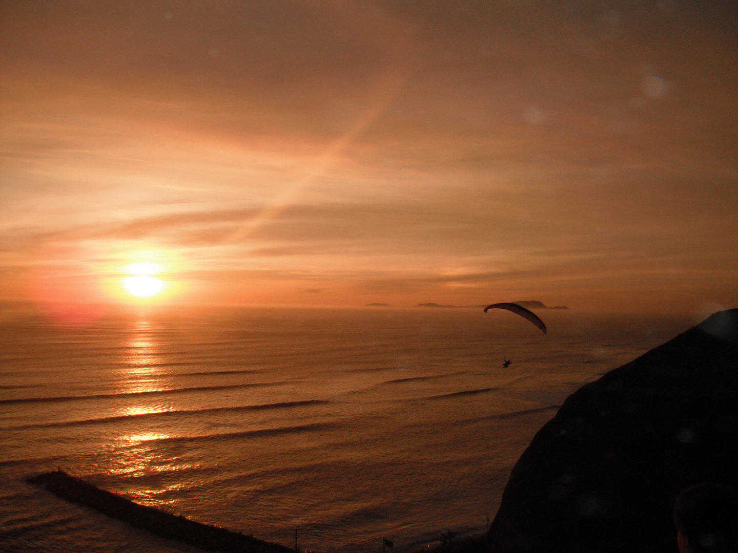 Atardecer en el mar