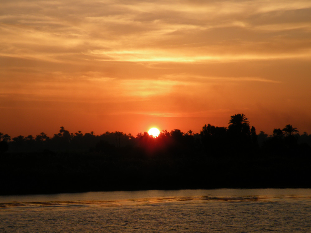 atardecer en el Nilo