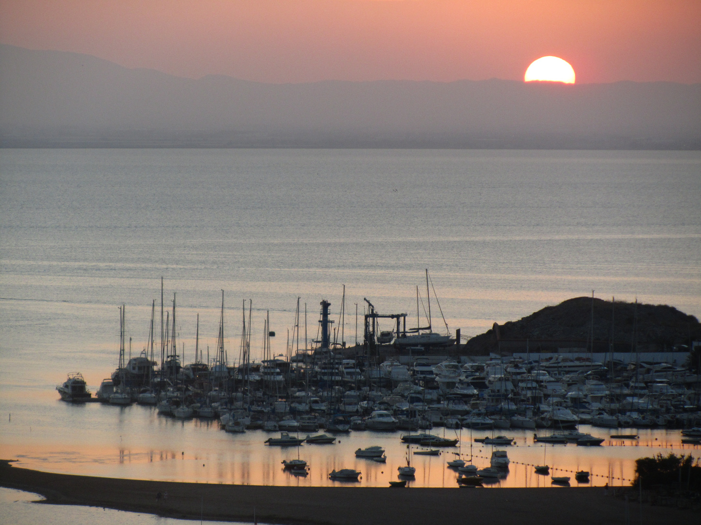 atardecer en el puerto