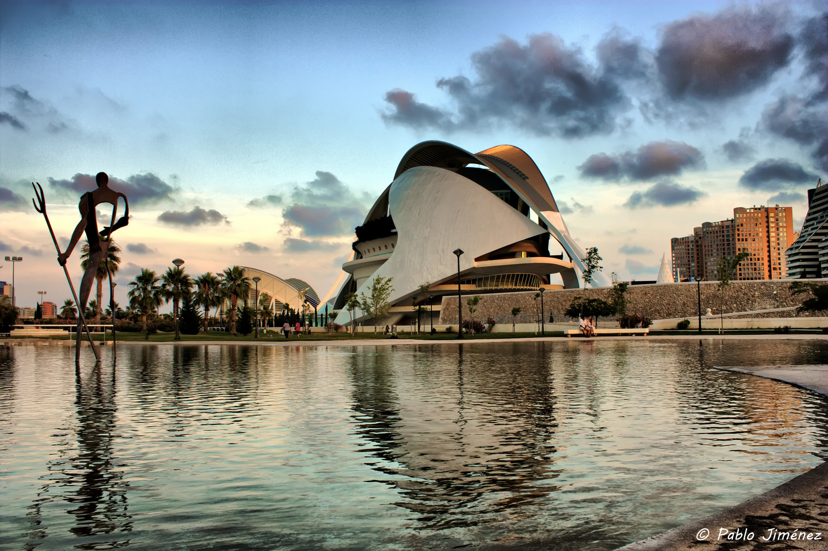 Atardecer en el río