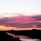 Atardecer en el río