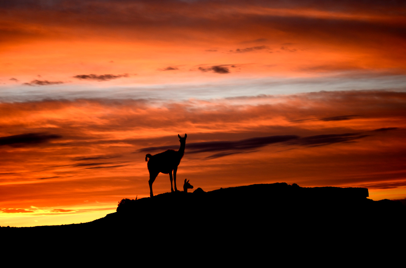 atardecer en el valle de la luna - sunset in the valley of the moon