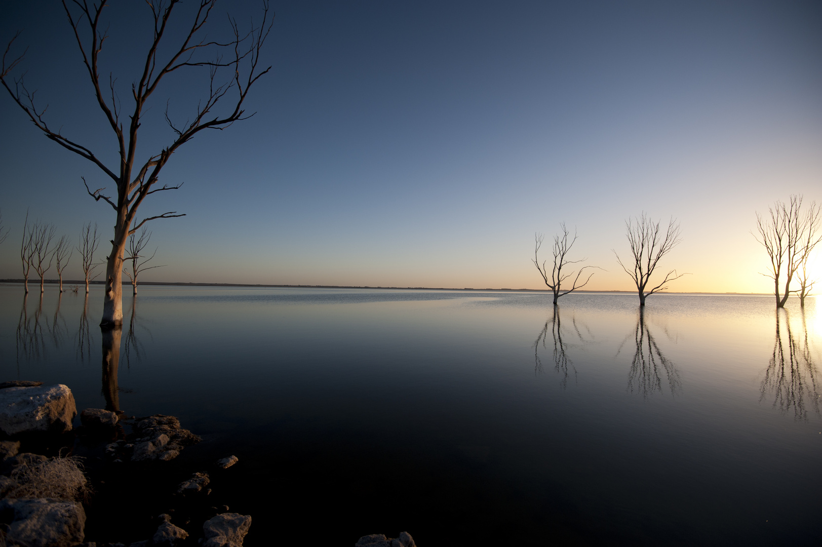 Atardecer en Epecuén (buenos aires Argentina)