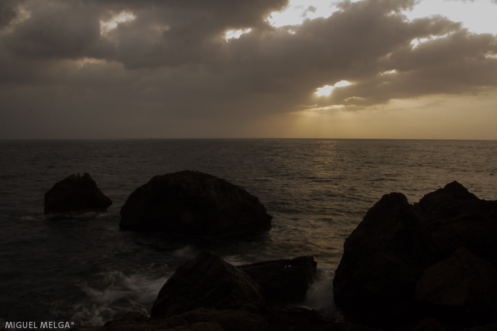 Atardecer en es porte de sa preda de s´asa