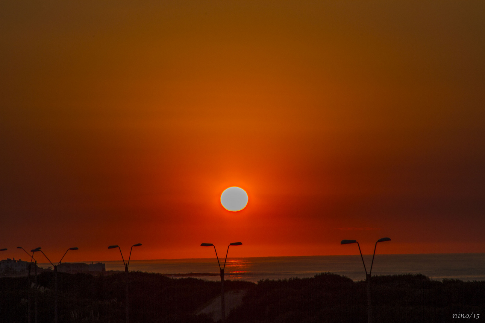 ATARDECER EN LA AVENIDA DEL MAR