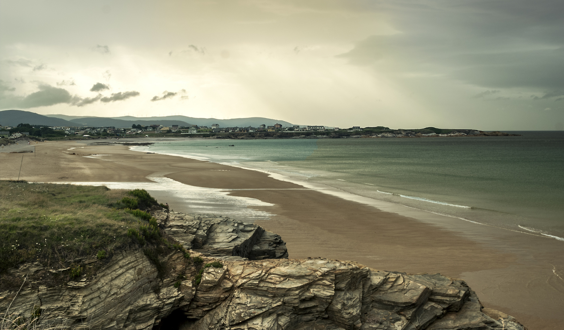 ATARDECER EN LA PLAYA