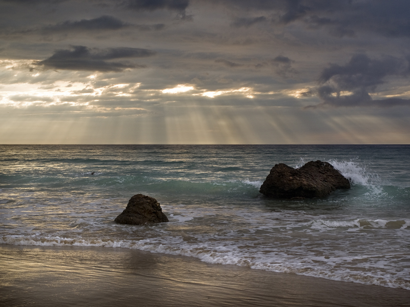 ATARDECER EN LA PLAYA DEL MERON. S. VICENTE DE LA BARQUERA.