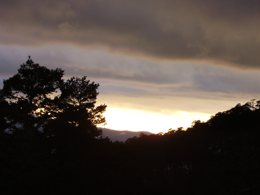 Atardecer en la sierra. Madrid, España