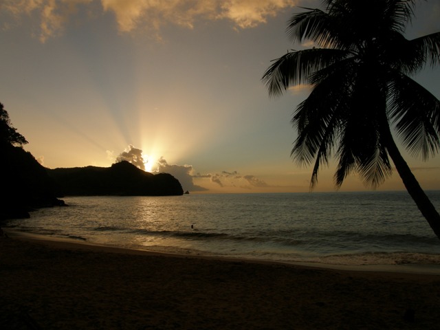 ATARDECER EN PARIA ( RIO CARIBE ESTADO SUCRE VENEZUELA)