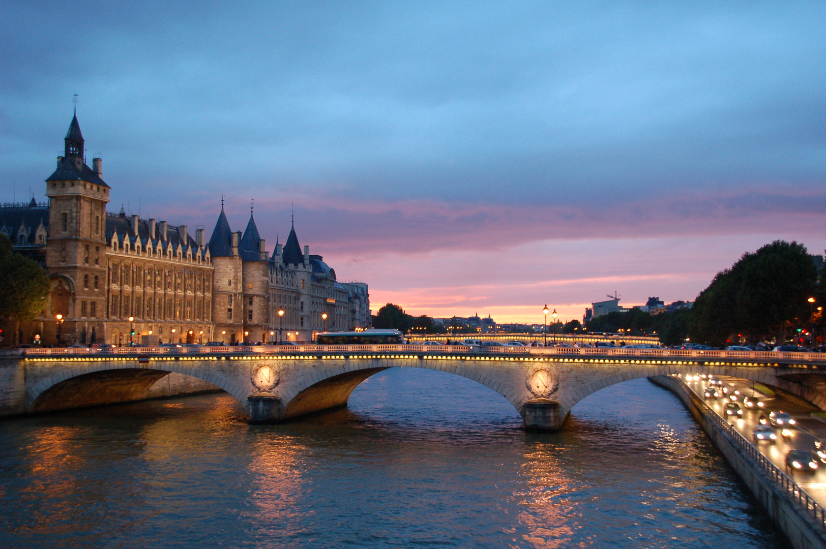 Atardecer en Paris