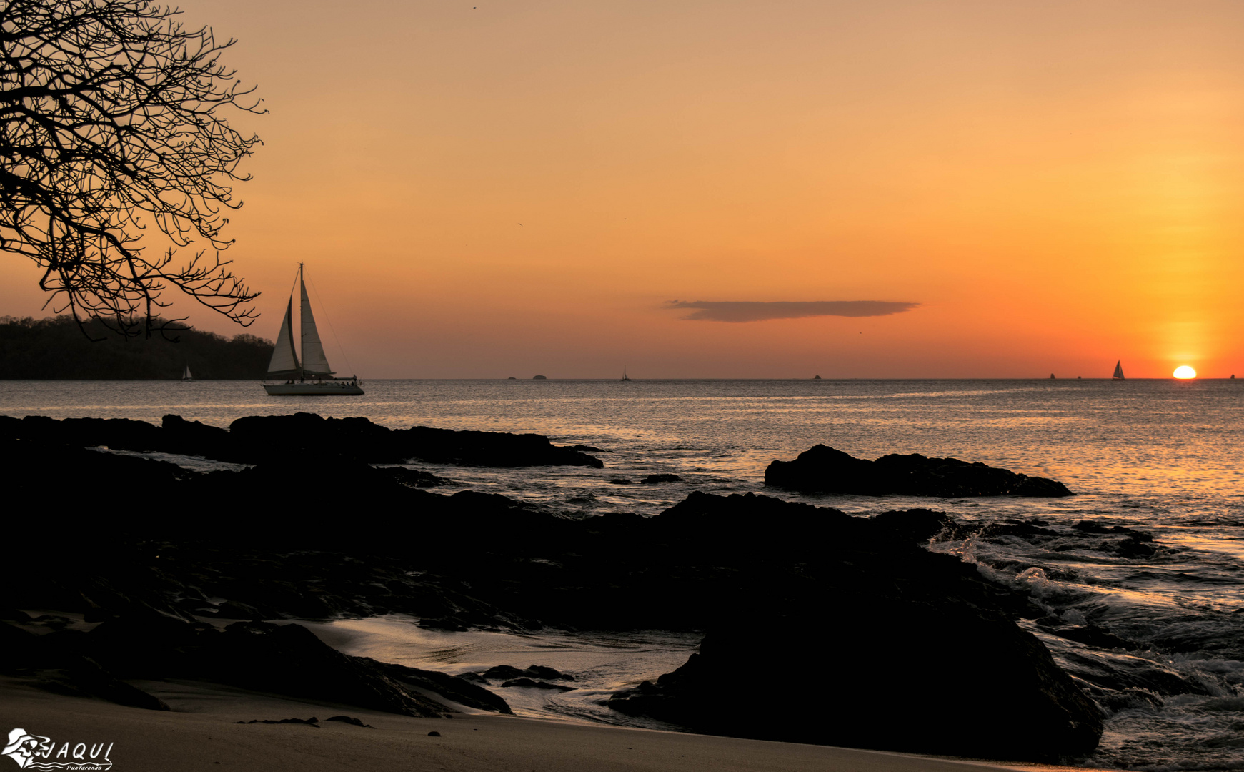 Atardecer en Playa la Penca, Guanacaste, Costa Rica