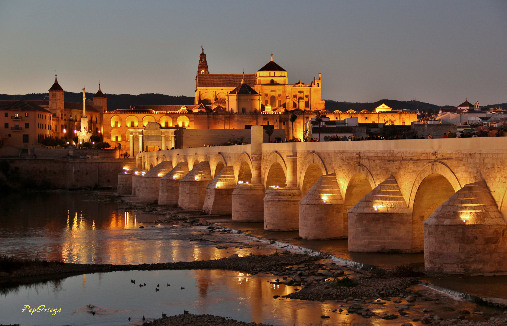 Atardecer en Puente Romano