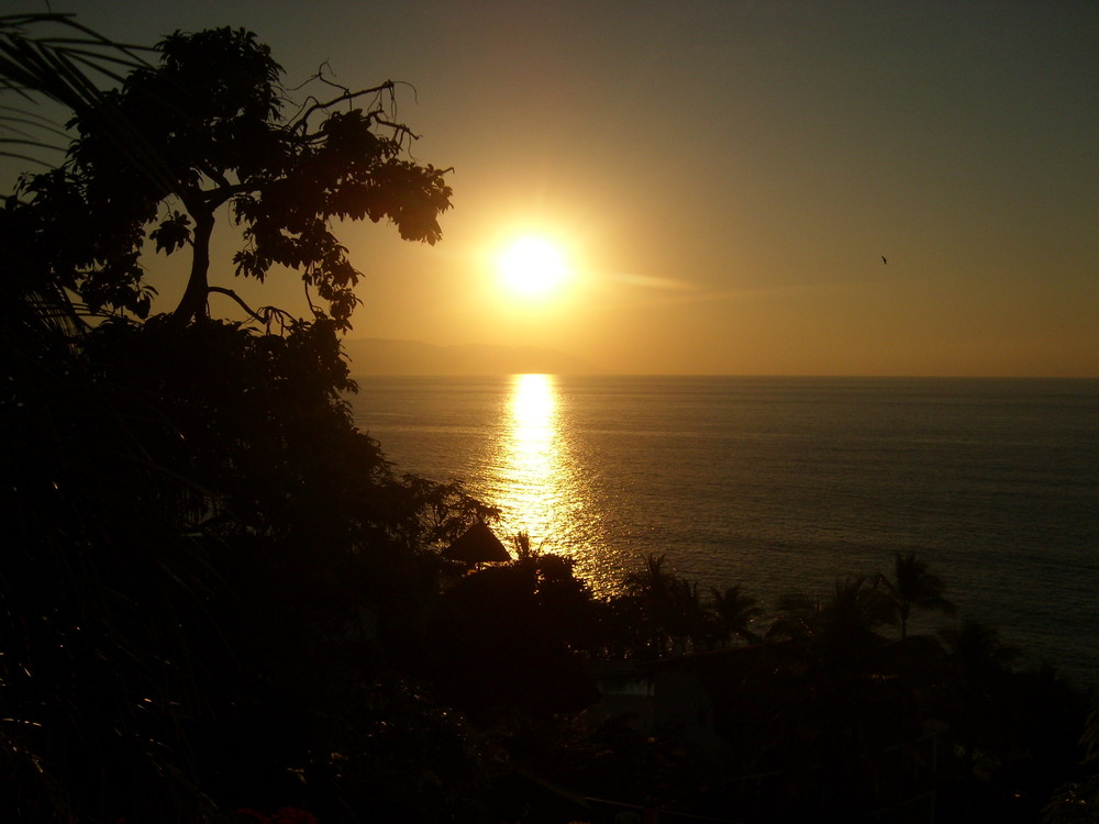 Atardecer en Puerto Vallarta Jalisco Mexico.