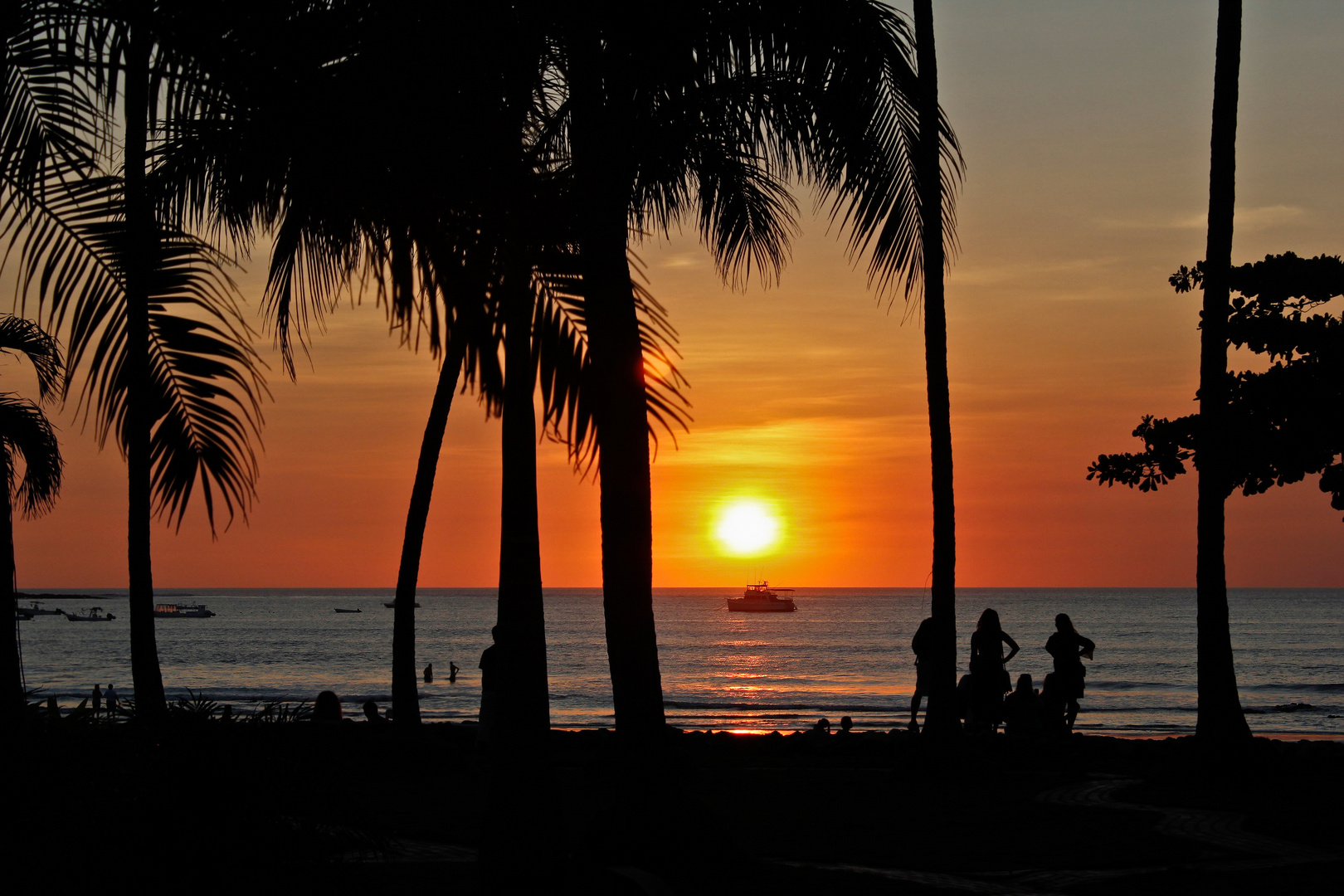 Atardecer en Tamarindo (Costa Rica)