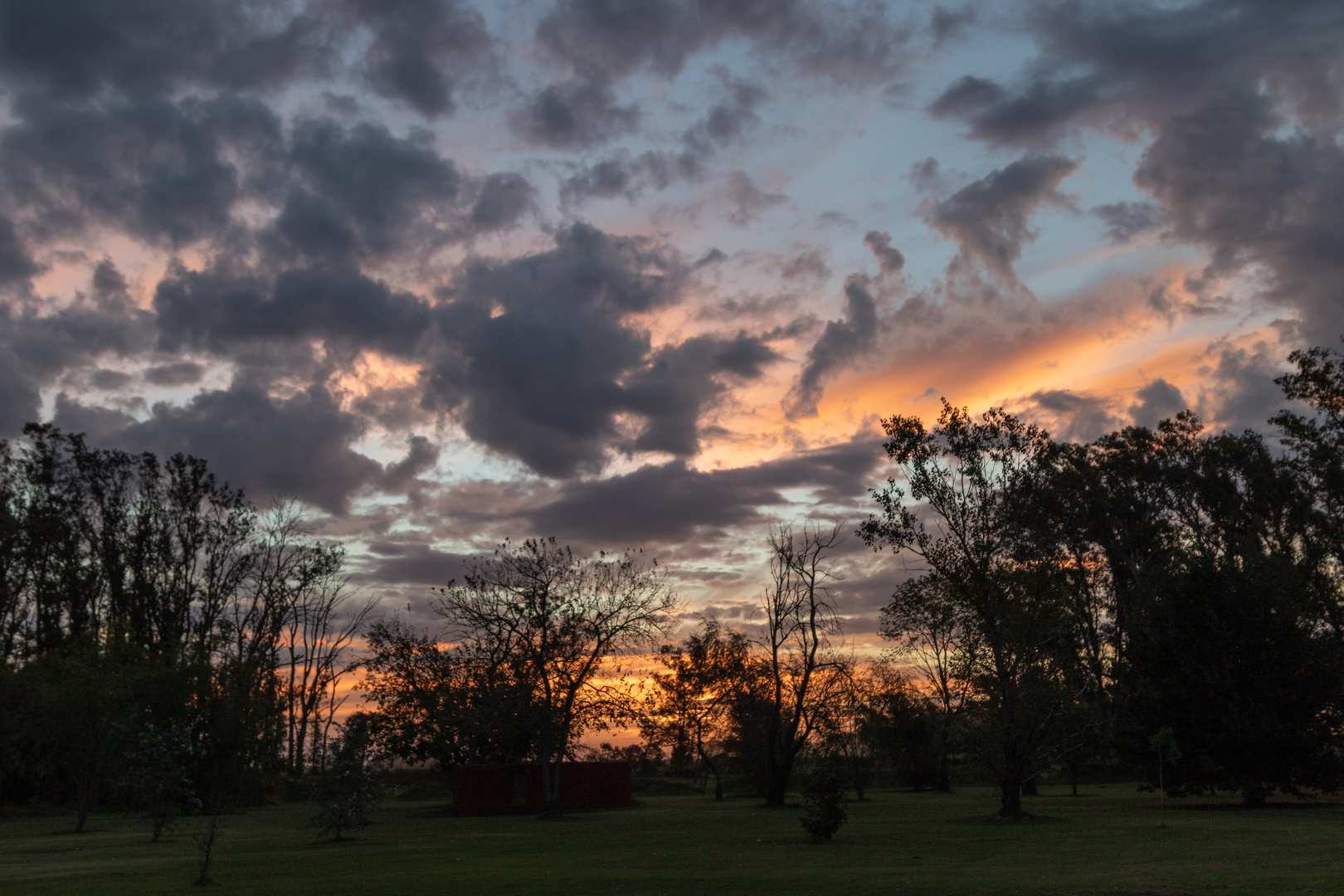 Atardecer nuboso