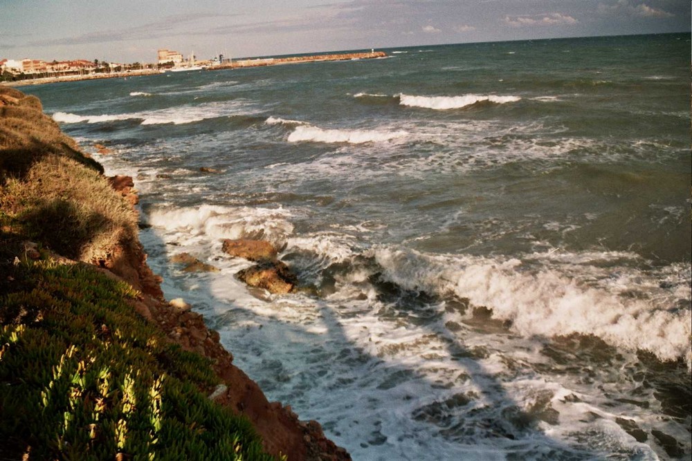 ATARDECER REVUELTO