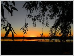 ATARDECER SOBRE EL RIO URUGUAY.