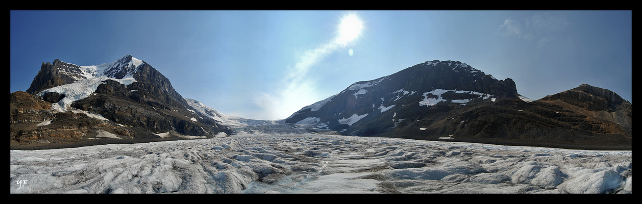 Athabasca Glacier - Columbia Icefield