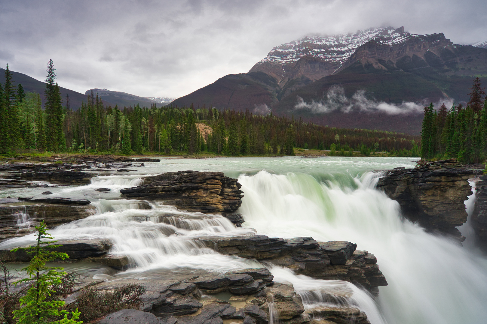 AthabasscaFalls