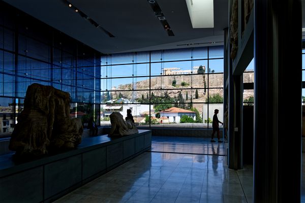 Athen - Akropolis-Museum: Blick auf den Parthenon