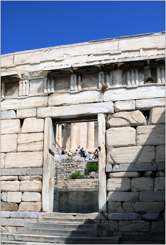 Athen - Durchgang auf der Akropolis