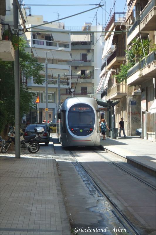 .:Athen's Straßenbahn:.