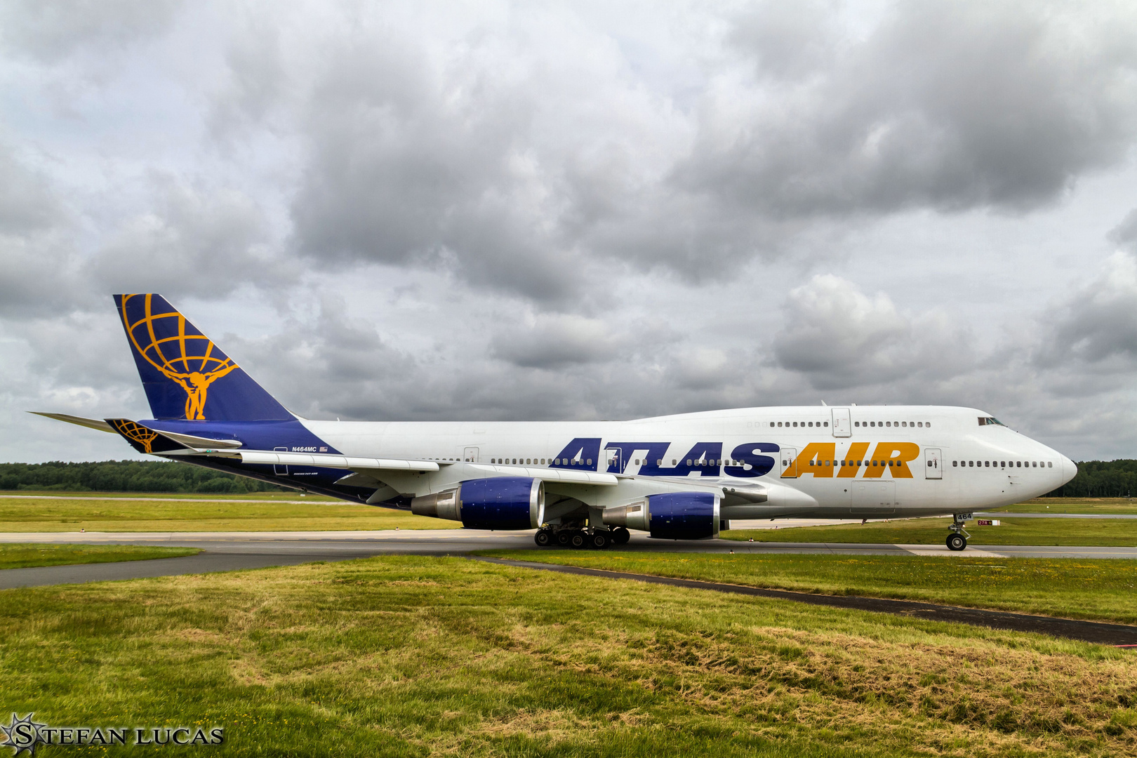 ATLAS AIR Boeing 747