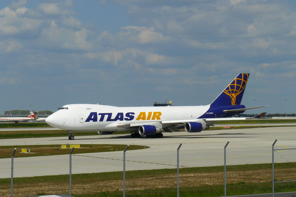 Atlas Air in LEJ