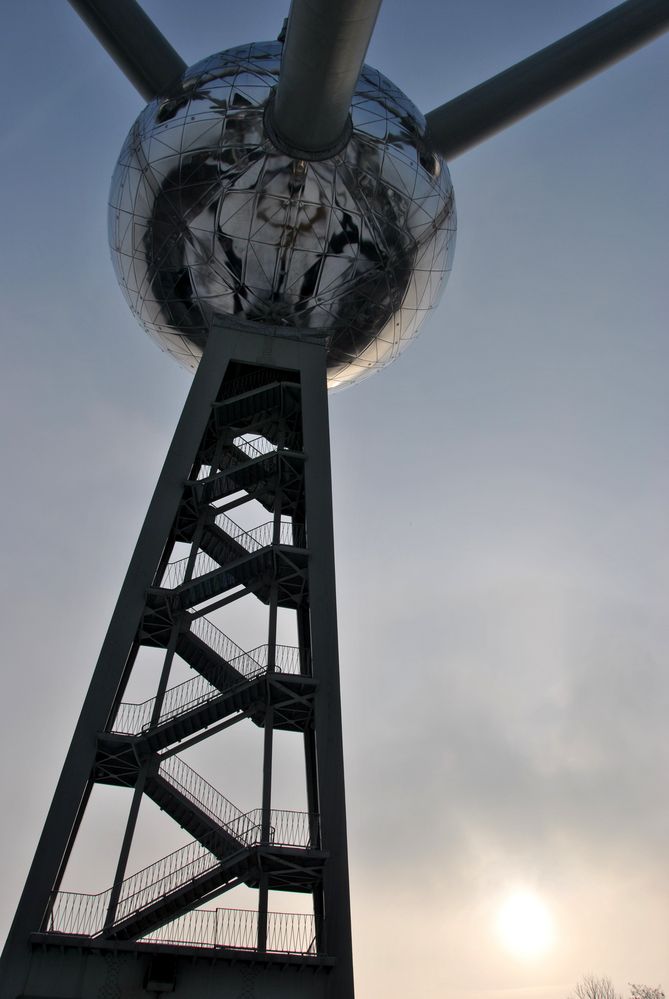 Atomium 1