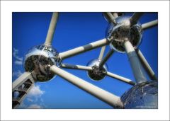 Atomium ..