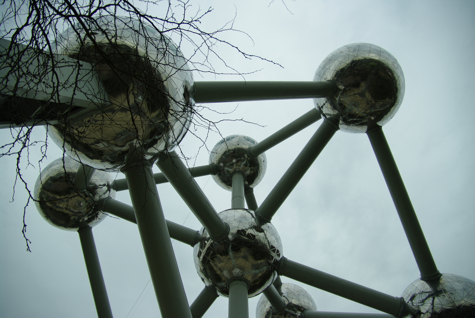 Atomium - Eisen-Kristall-