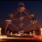 atomium@night