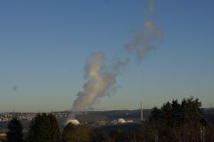 Atomkraftwerk Neckarwestheim in der Abendsonne