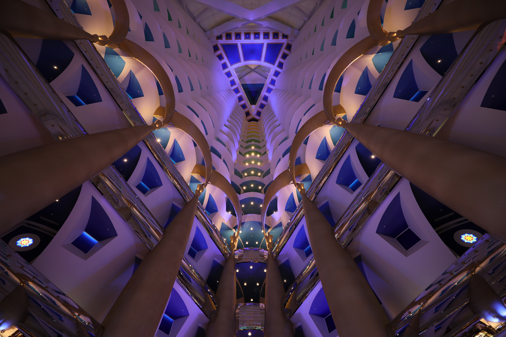 Atrium vom 7-Sterne Hotel Burj AlArab