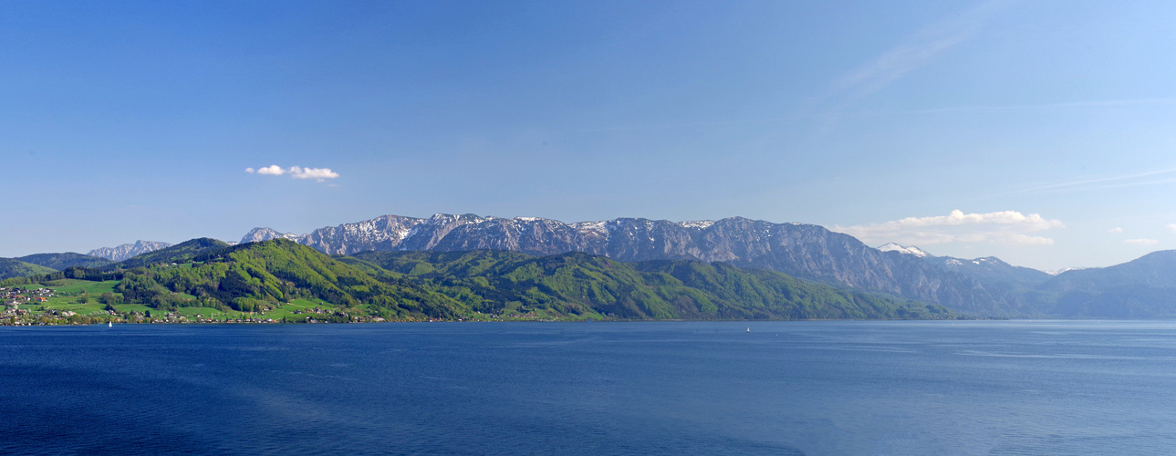 Attersee, Höllengebirge