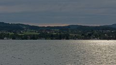 Attersee im Gegenlicht