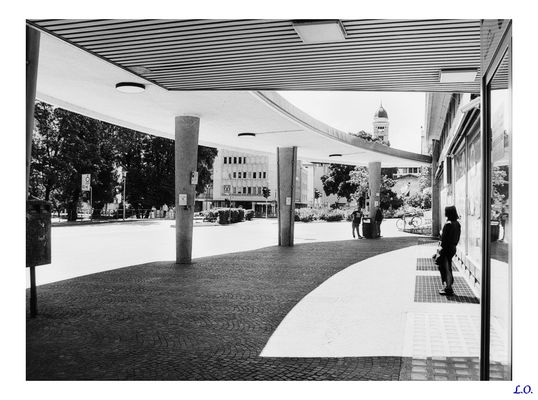 Attesa lla Stazione dei Bus di Trento