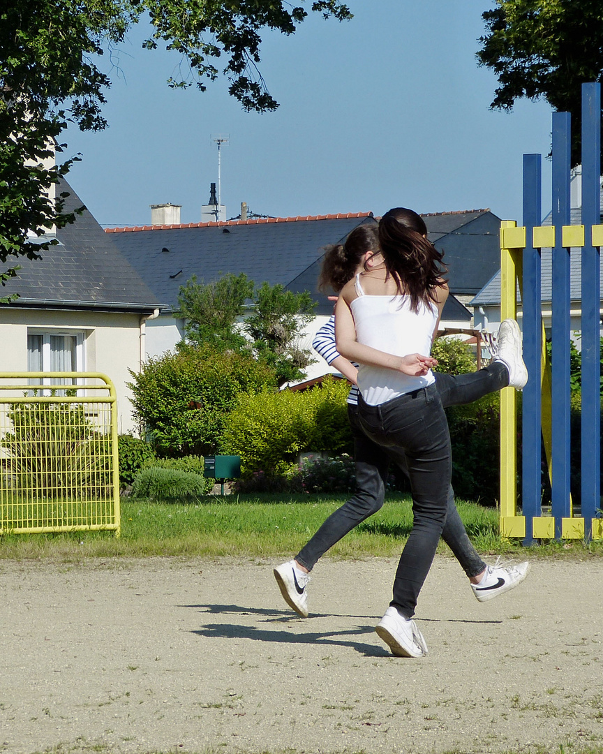 Au bal ou au ballon? La danse du foot...