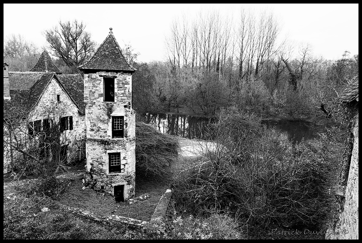 Au bord de la Dordogne