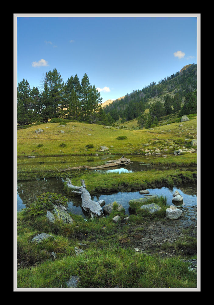 Au bout du lac (HDR)