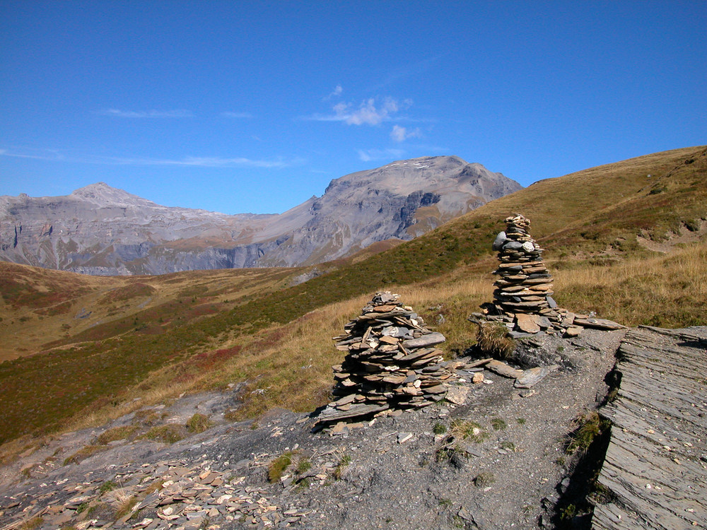 Au delà du cairn