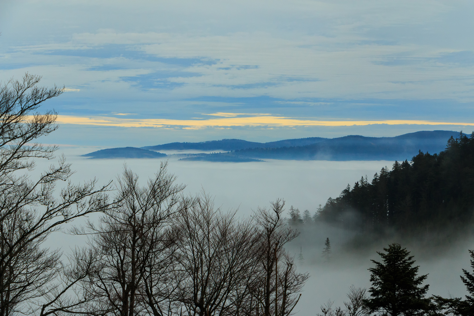 Au dessus des nuages