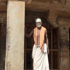 Au détour d'une colonne dans un temple à Tanjore