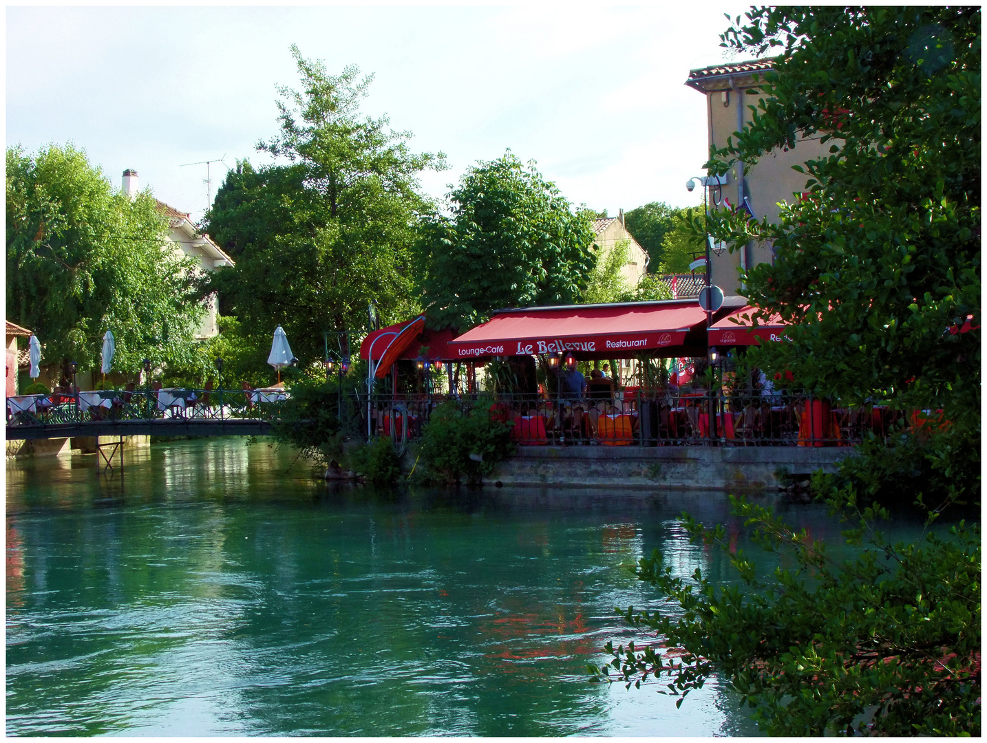 Au fil de la Sorgue. 1