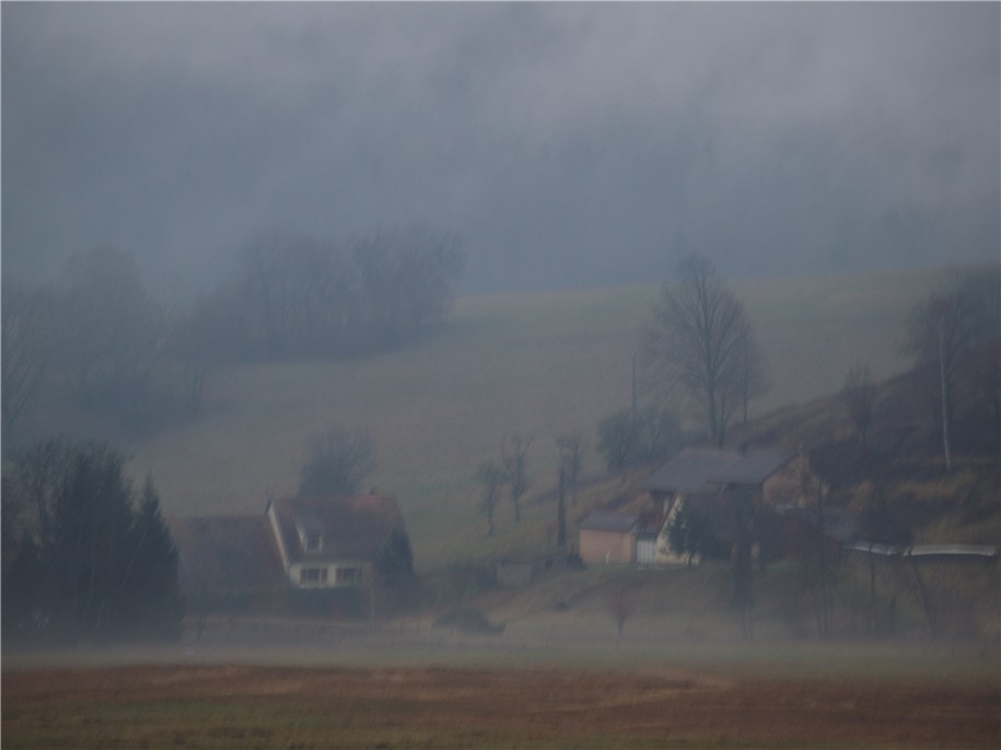 Au loin, aprés la pluie.