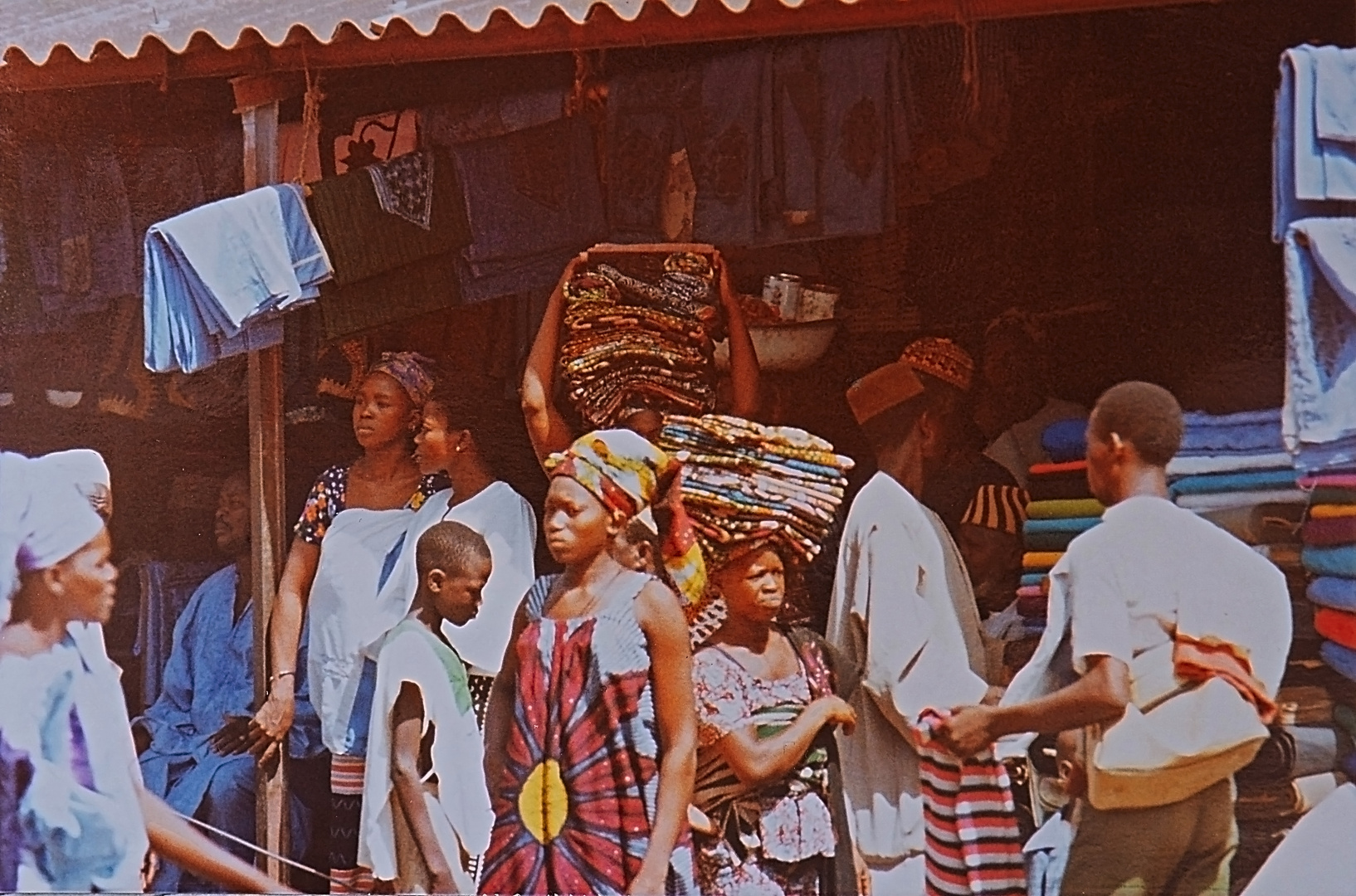 Au marché central de Bamako