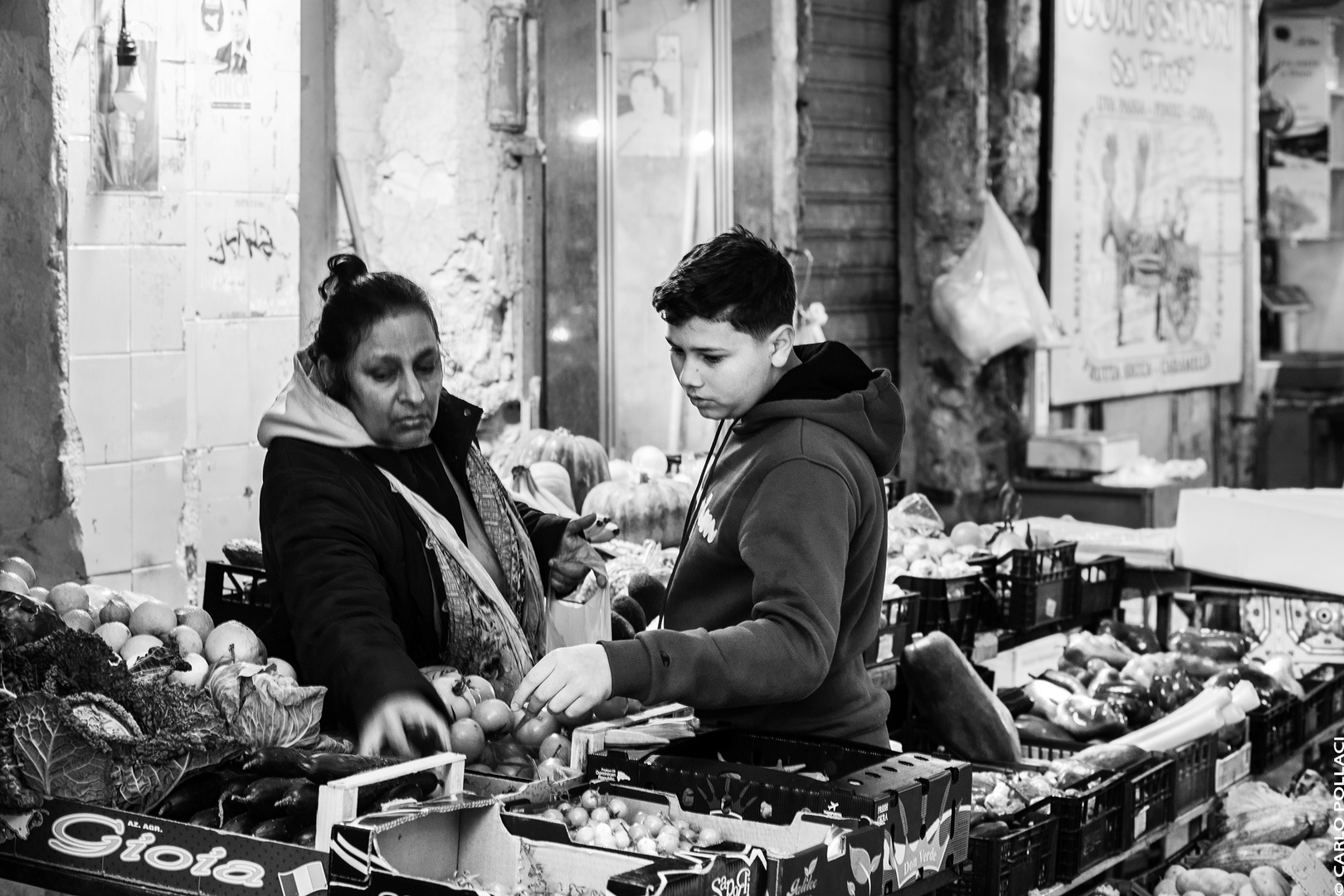 Au marché populaire 