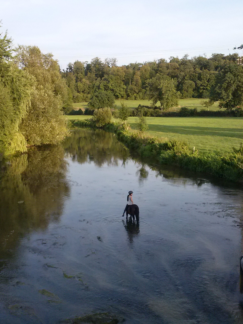 au milieu d'une riviere