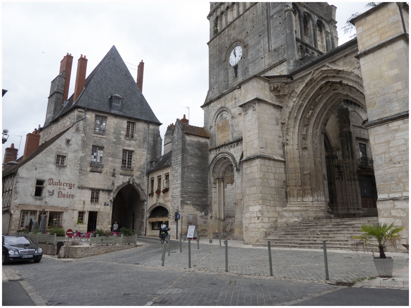 Au plein de cœur de la ville de la Charité sur Loire