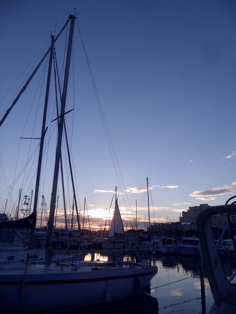 Au revoir, Soleil, à demain ????